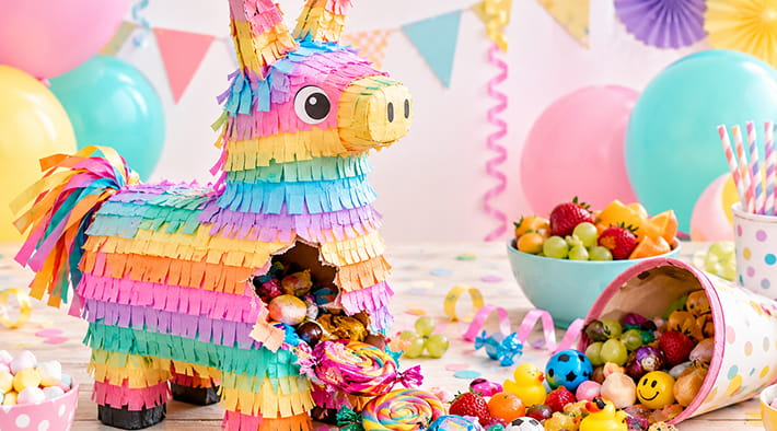 pinatas cat home bg